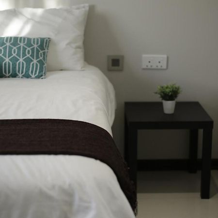 Lifestyle Apartments Габороне Экстерьер фото