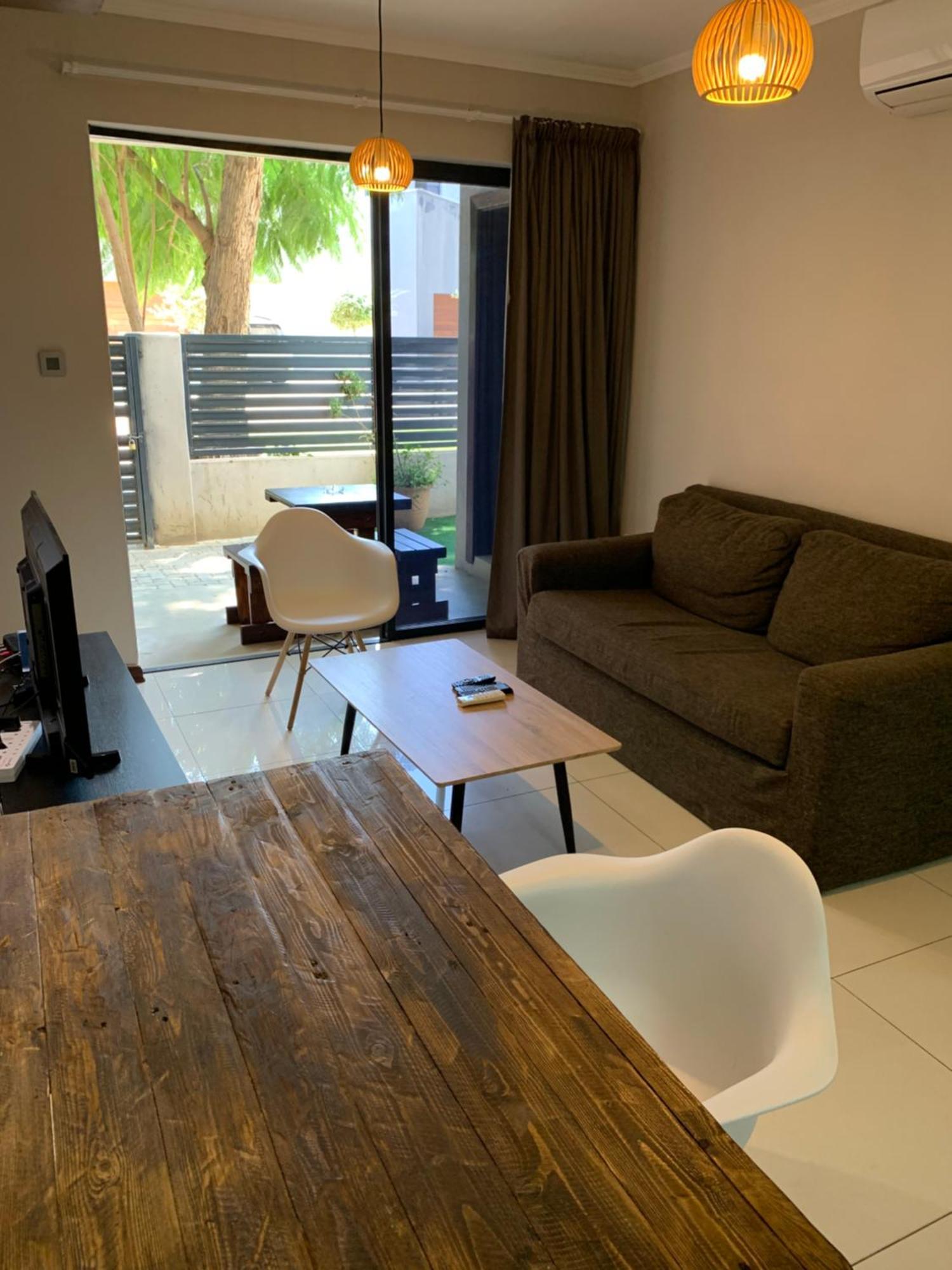 Lifestyle Apartments Габороне Экстерьер фото